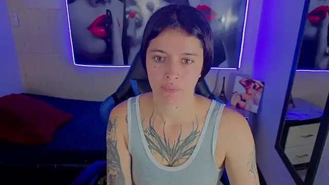 Snapshot of Harley_quinzell chatting on February 10, 2026, 6:29 pm Harley quinzell online show from February 10, 2026, 6:29 pm