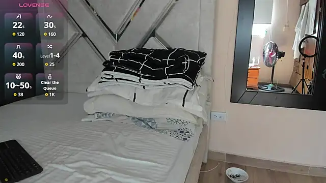 Snapshot of antonio_aguilarx chatting on April 4, 2026, 2:23 pm antonio aguilarx online show from April 4, 2026, 2:23 pm