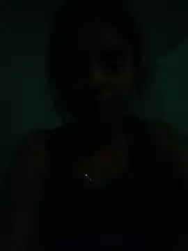 larahotg online show from January 18, 2026, 4:43 pm