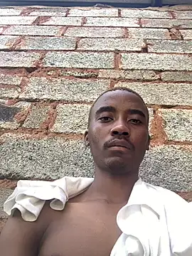 Snapshot of blackmannfly chatting on January 18, 2026, 12:30 pm blackmannfly online show from January 18, 2026, 12:30 pm