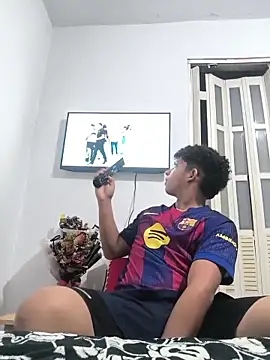 Snapshot of VersedChip chatting on February 15, 2026, 6:25 am VersedChip online show from February 15, 2026, 6:25 am