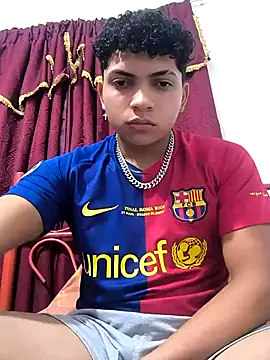 Snapshot of VersedChip chatting on February 2, 2026, 2:10 am VersedChip online show from February 2, 2026, 2:10 am