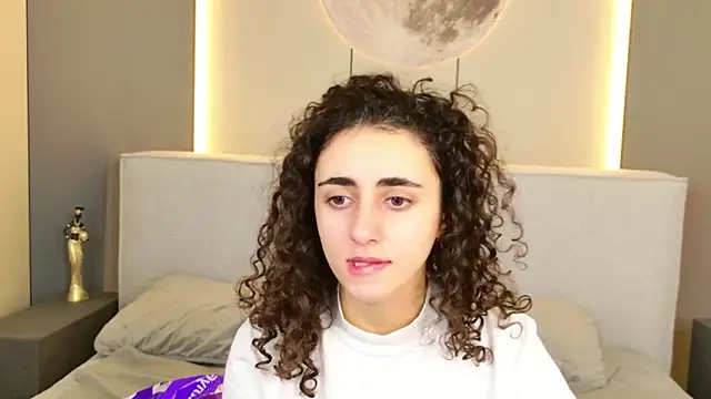 Snapshot of Susan_Fors chatting on February 23, 2026, 5:41 am Susan Fors online show from February 23, 2026, 5:41 am