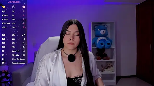  wtdreamgirl online show from June 29, 2026, 3:46 am
