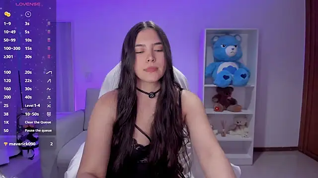  wtdreamgirl online show from June 14, 2026, 6:03 am