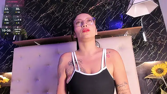 Renata blue online show from March 19, 2026, 9:26 pm