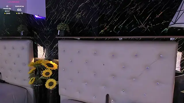 Renata blue online show from March 23, 2026, 9:25 pm