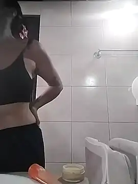 Renata blue online show from April 11, 2026, 8:45 pm