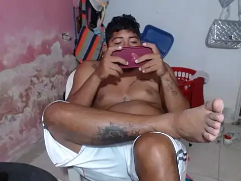 Snapshot of master_juju1924 chatting on April 13, 2026, 6:50 am master juju1924 online show from April 13, 2026, 6:50 am