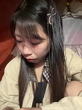 Mayly lucky2 online show from April 15, 2026, 2:10 pm