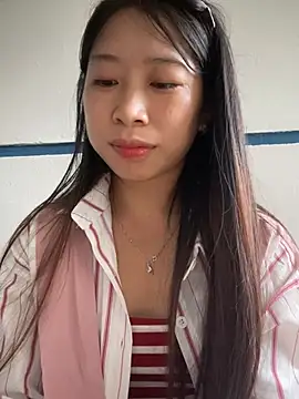 Mayly lucky2 online show from July 24, 2026, 11:06 am