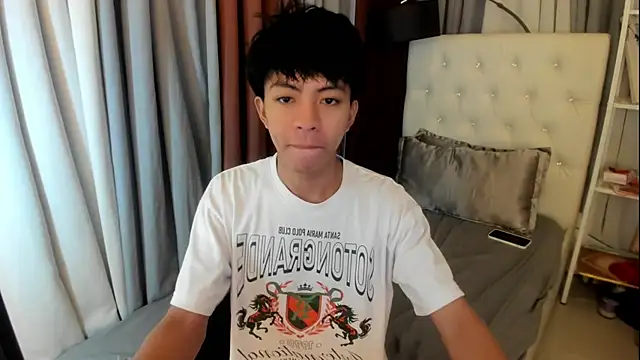 davincihugecock online show from June 10, 2026, 2:02 am