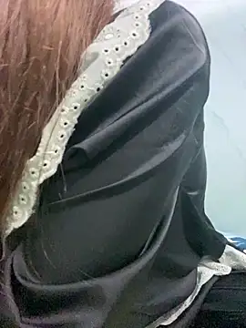 Snapshot of Angela_loveee chatting on February 11, 2026, 2:28 pm Angela loveee online show from February 11, 2026, 2:28 pm