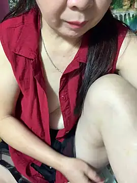 -Mery- online show from July 21, 2026, 10:55 pm