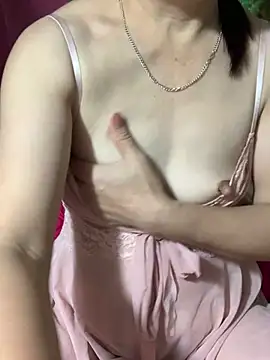 -Mery- online show from June 25, 2026, 11:10 pm