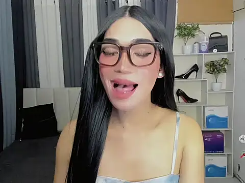 Snapshot of FyangFoxx chatting on March 28, 2026, 6:58 am FyangFoxx online show from March 28, 2026, 6:58 am