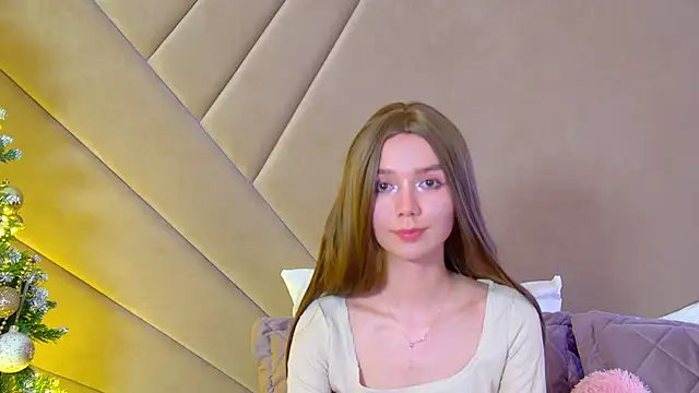 VanessaVienne online show from January 11, 2026, 4:03 pm