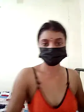 Erotic-Girl online show from May 11, 2026, 4:04 pm