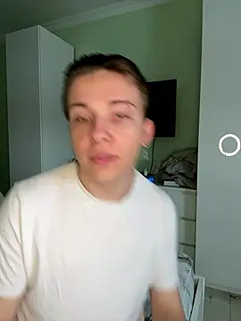 Snapshot of marcus_euphoria_ chatting on January 15, 2026, 10:18 am marcus euphoria online show from January 15, 2026, 10:18 am