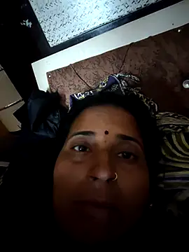 Snapshot of Reena_lodha chatting on February 13, 2026, 4:18 pm Reena lodha online show from February 13, 2026, 4:18 pm