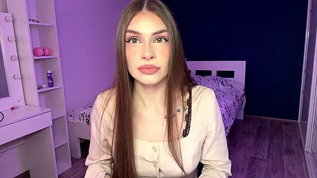 MachelleSpader online show from March 5, 2026, 8:33 am