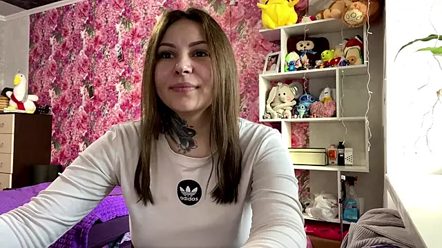 Snapshot of TraciBallena chatting on February 20, 2026, 6:26 am TraciBallena online show from February 20, 2026, 6:26 am