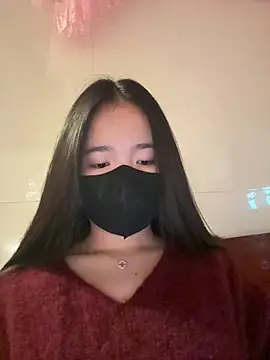 Gwen879 online show from March 5, 2026, 1:02 am