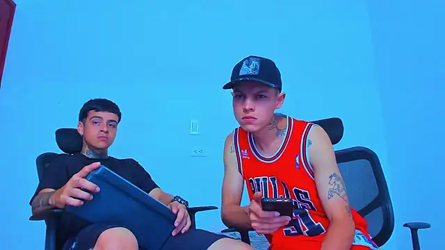 Thomas-Wil online show from April 19, 2026, 3:24 pm