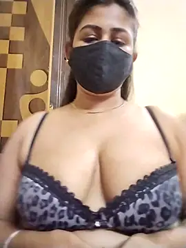 Snapshot of pinkihot23 chatting on February 26, 2026, 4:18 pm pinkihot23 online show from February 26, 2026, 4:18 pm