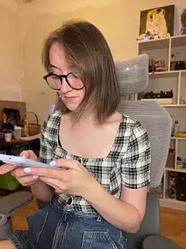 Snapshot of Persephone_Kore chatting on July 31, 2026, 7:44 pm Persephone Kore online show from July 31, 2026, 7:44 pm
