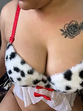 Snapshot of HotNeha08 chatting on February 3, 2026, 6:33 am HotNeha08 online show from February 3, 2026, 6:33 am