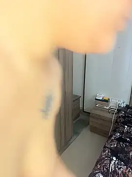 Snapshot of HotNeha08 chatting on February 18, 2026, 4:43 am HotNeha08 online show from February 18, 2026, 4:43 am