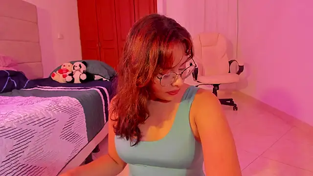 rosse taylorx1 online show from February 27, 2026, 6:52 pm