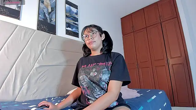 rosse taylorx1 online show from February 1, 2026, 12:14 pm