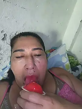 PatriciaGrajales online show from April 12, 2026, 8:56 pm