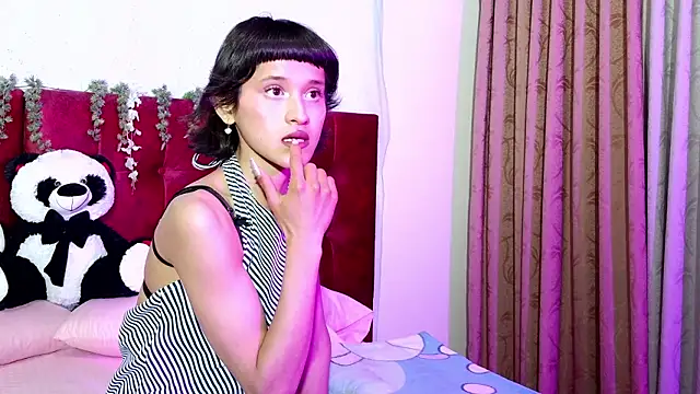 Snapshot of Veronica_Lamberth chatting on February 12, 2026, 4:56 am Veronica Lamberth online show from February 12, 2026, 4:56 am