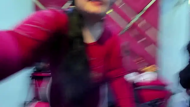 Snapshot of MiaRouss69 chatting on February 10, 2026, 3:49 am MiaRouss69 online show from February 10, 2026, 3:49 am