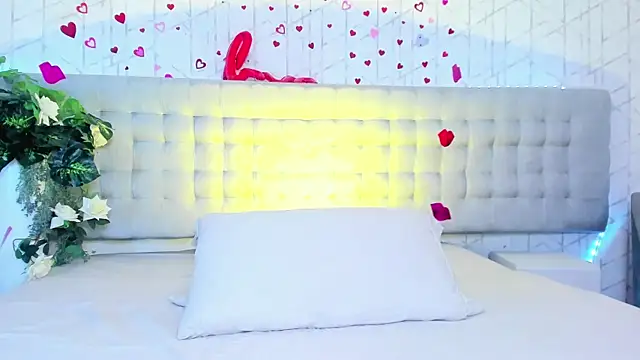 AlexiiaBrown online show from February 19, 2026, 9:23 pm