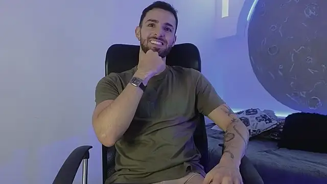 Apolo lux1 online show from February 7, 2026, 8:39 pm