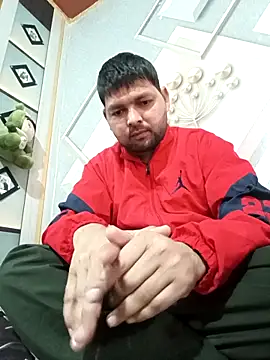 Snapshot of Pulkeet1433 chatting on February 11, 2026, 10:04 am Pulkeet1433 online show from February 11, 2026, 10:04 am