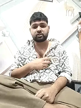 Snapshot of Pulkeet1433 chatting on February 22, 2026, 2:52 pm Pulkeet1433 online show from February 22, 2026, 2:52 pm