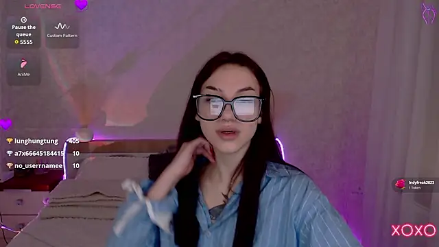 TianaHot777 online show from February 9, 2026, 9:13 pm