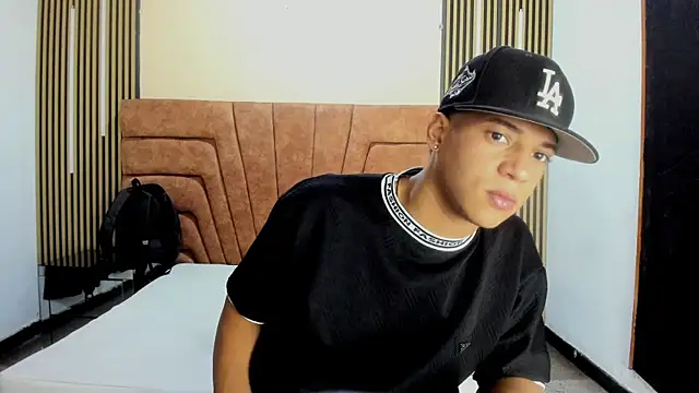 Snapshot of MATHY_ROBERT chatting on January 10, 2026, 10:16 pm MATHY ROBERT online show from January 10, 2026, 10:16 pm