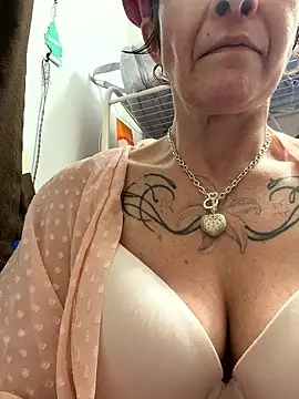 Karmab69 online show from January 14, 2026, 12:14 am