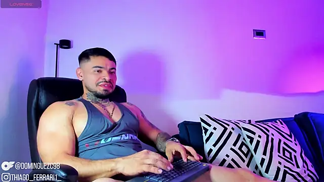 thiago ferrari  online show from April 25, 2026, 1:08 am