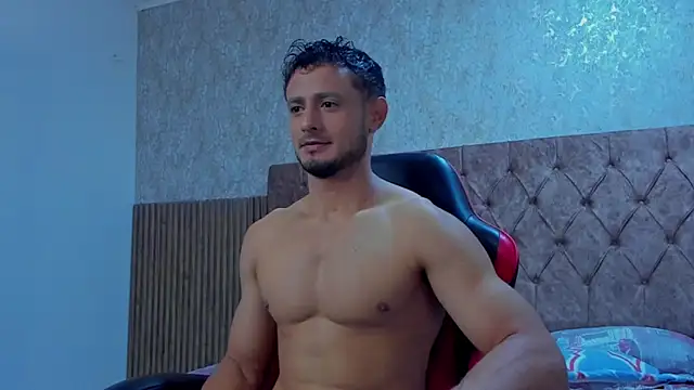 Snapshot of Adonys_Lewis_ chatting on February 10, 2026, 6:23 am Adonys Lewis online show from February 10, 2026, 6:23 am