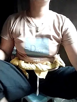 Snapshot of waaini99 chatting on April 14, 2026, 11:43 pm waaini99 online show from April 14, 2026, 11:43 pm