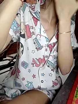 Snapshot of Chammy720 chatting on April 9, 2026, 4:02 pm Chammy720 online show from April 9, 2026, 4:02 pm