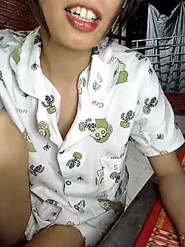 Snapshot of Chammy720 chatting on April 15, 2026, 12:53 pm Chammy720 online show from April 15, 2026, 12:53 pm