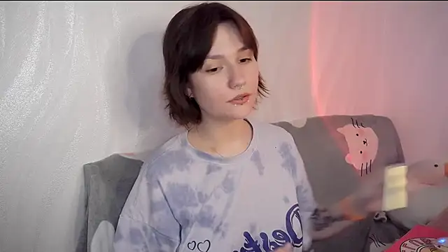 UwuJudy Osas online show from April 14, 2026, 10:37 pm